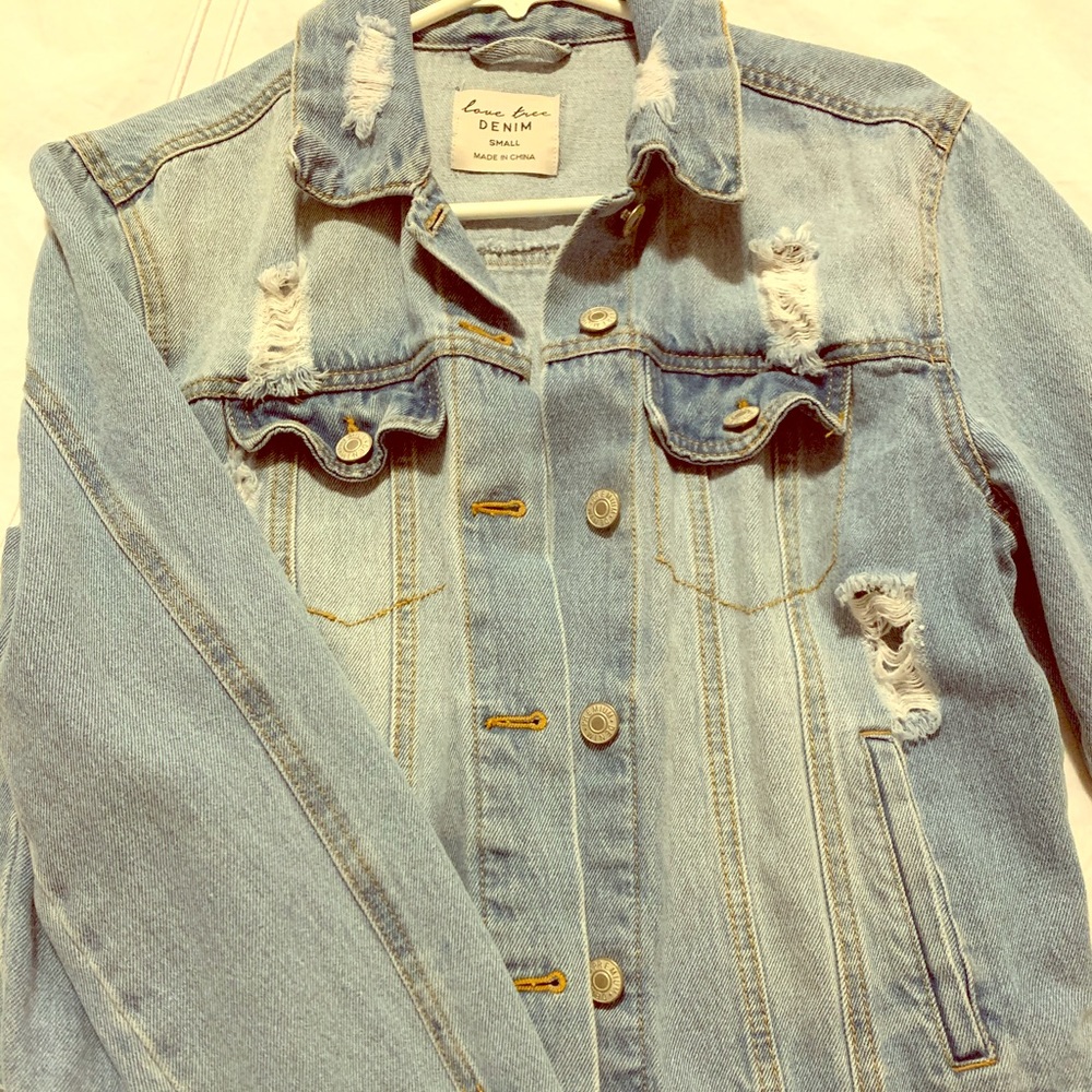 Light wash jean jacket